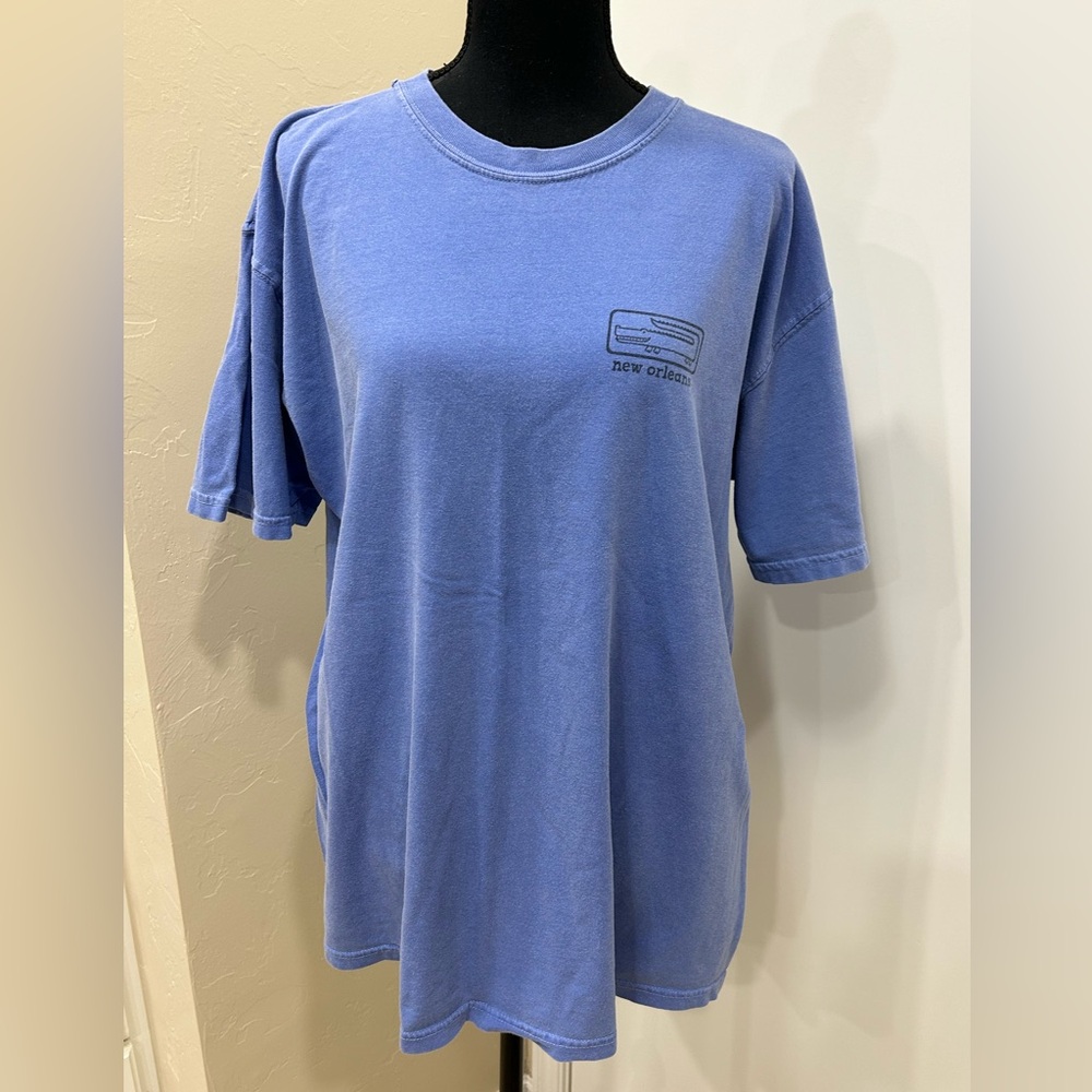 Comfort Colors tee- size XL. New Orleans